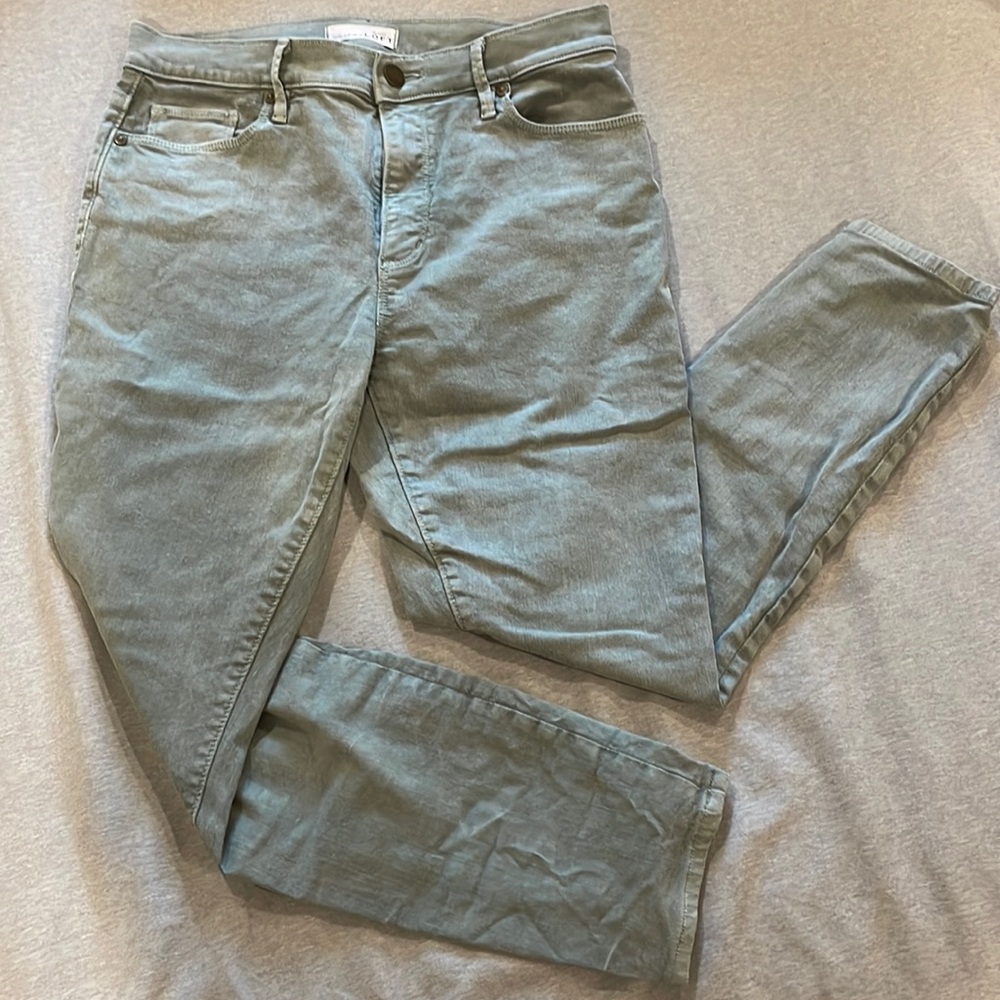Ann Taylor Loft. Grey Jeans size 28. Medium high waist/skinny ankles